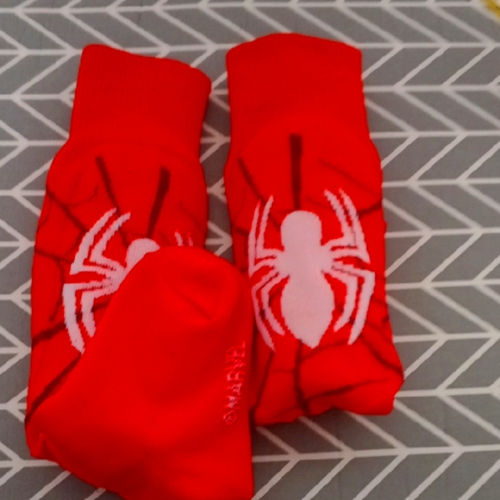 NEW But With Out Tags Red Spider Design Kids Socks